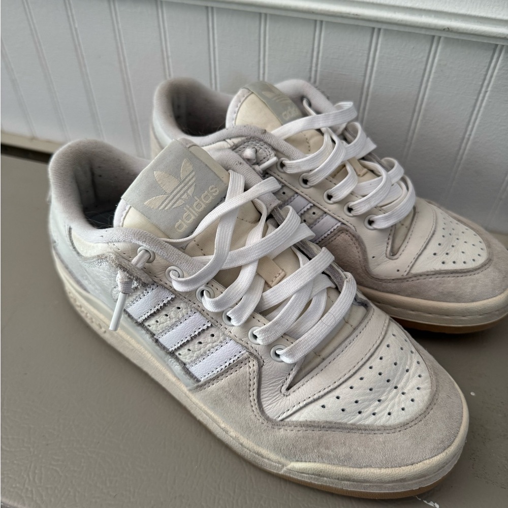 Adidas forums - Picture 2 of 5